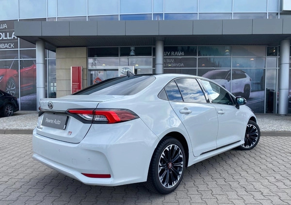 Toyota Corolla cena 94900 przebieg: 42050, rok produkcji 2020 z Kalisz małe 596